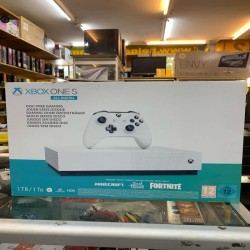 Console numérique Xbox One S All 1 To