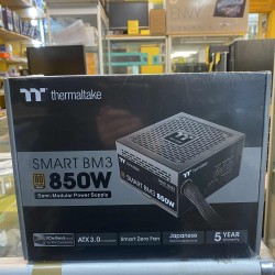 Thermaltake , 850 Watt alimentation